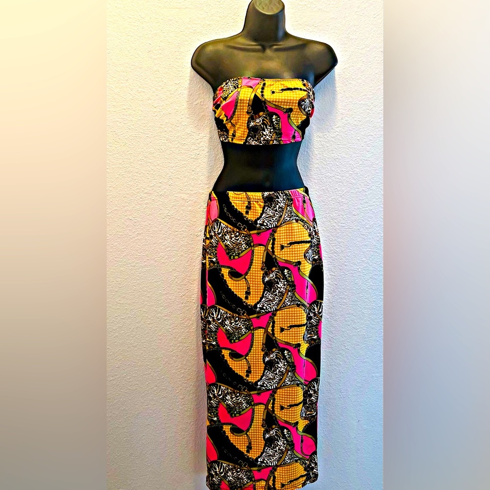 New - Multi color 2 piece skirt set